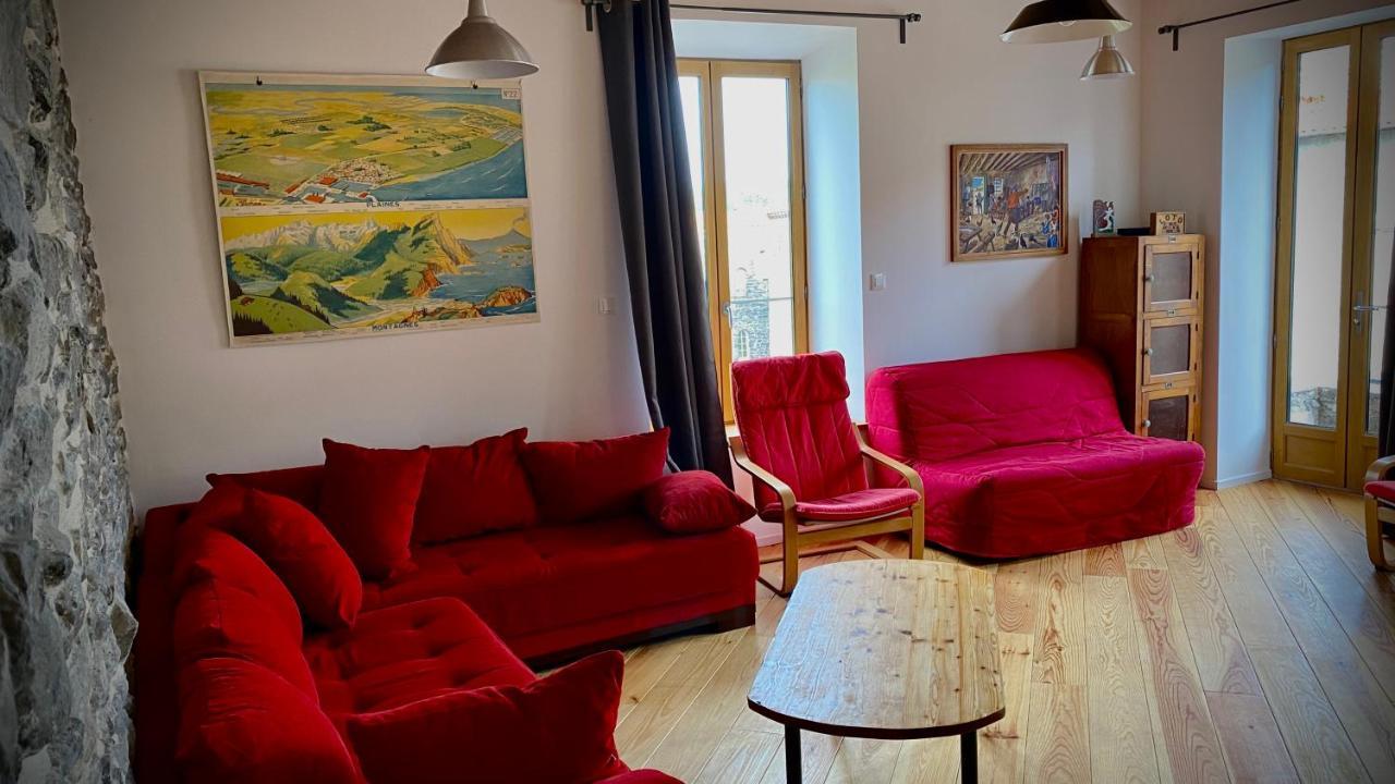 Gite De L'Ecole Romagnat ภายนอก รูปภาพ